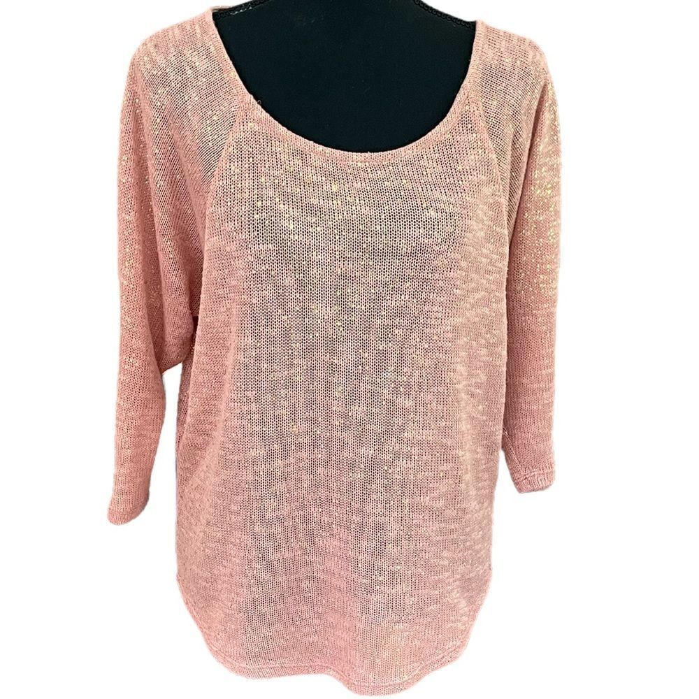 H.i.p happening in the present blush pink/gold fleck sweater, size M.